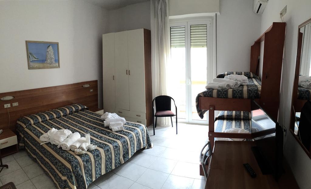 Hotel Acapulco Viserbella di Rimini المظهر الخارجي الصورة