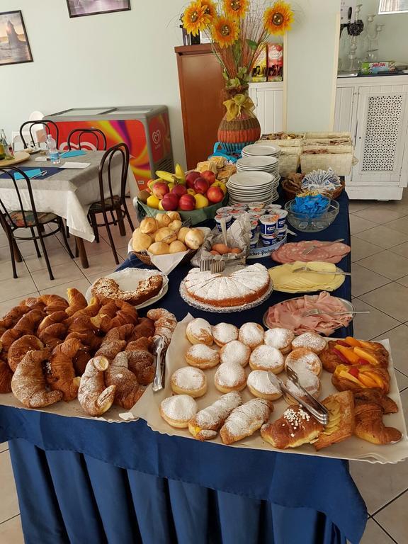 Hotel Acapulco Viserbella di Rimini المظهر الخارجي الصورة